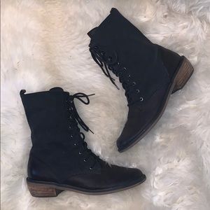 BP Lace up Boots